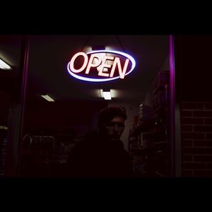 Meet your Posher, Derek